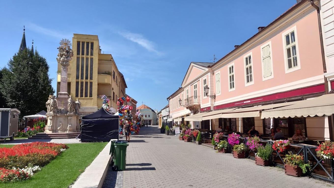Apartman Rea Komárno Buitenkant foto